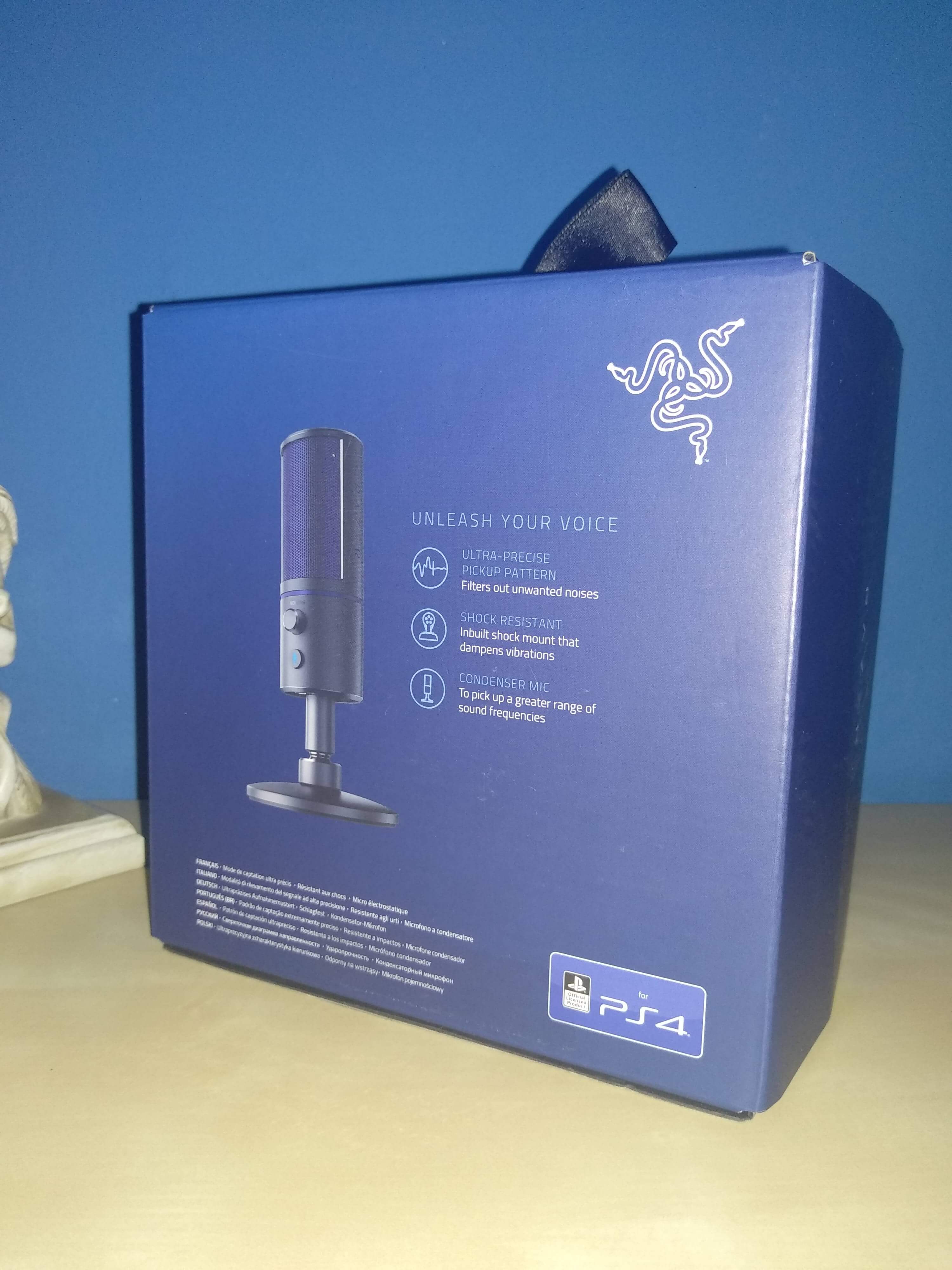 Razer Seiren X for PS4 Análisis Caja 2