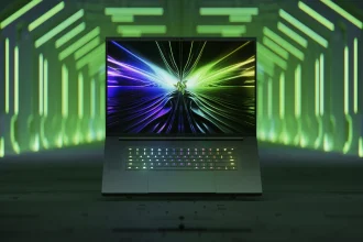 Razer Blade 18 2024 Anuncio